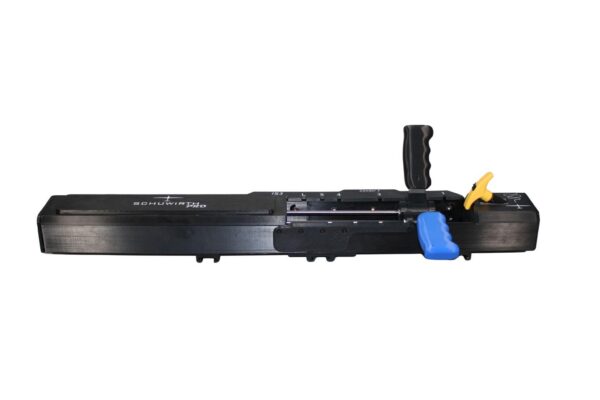 Schuwirth PRO quadrant body with blue and black handles